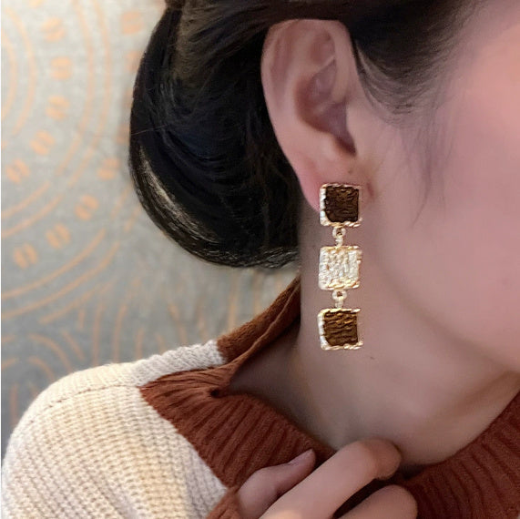 Caramel Baroque Vintage Square Elegant Earrings