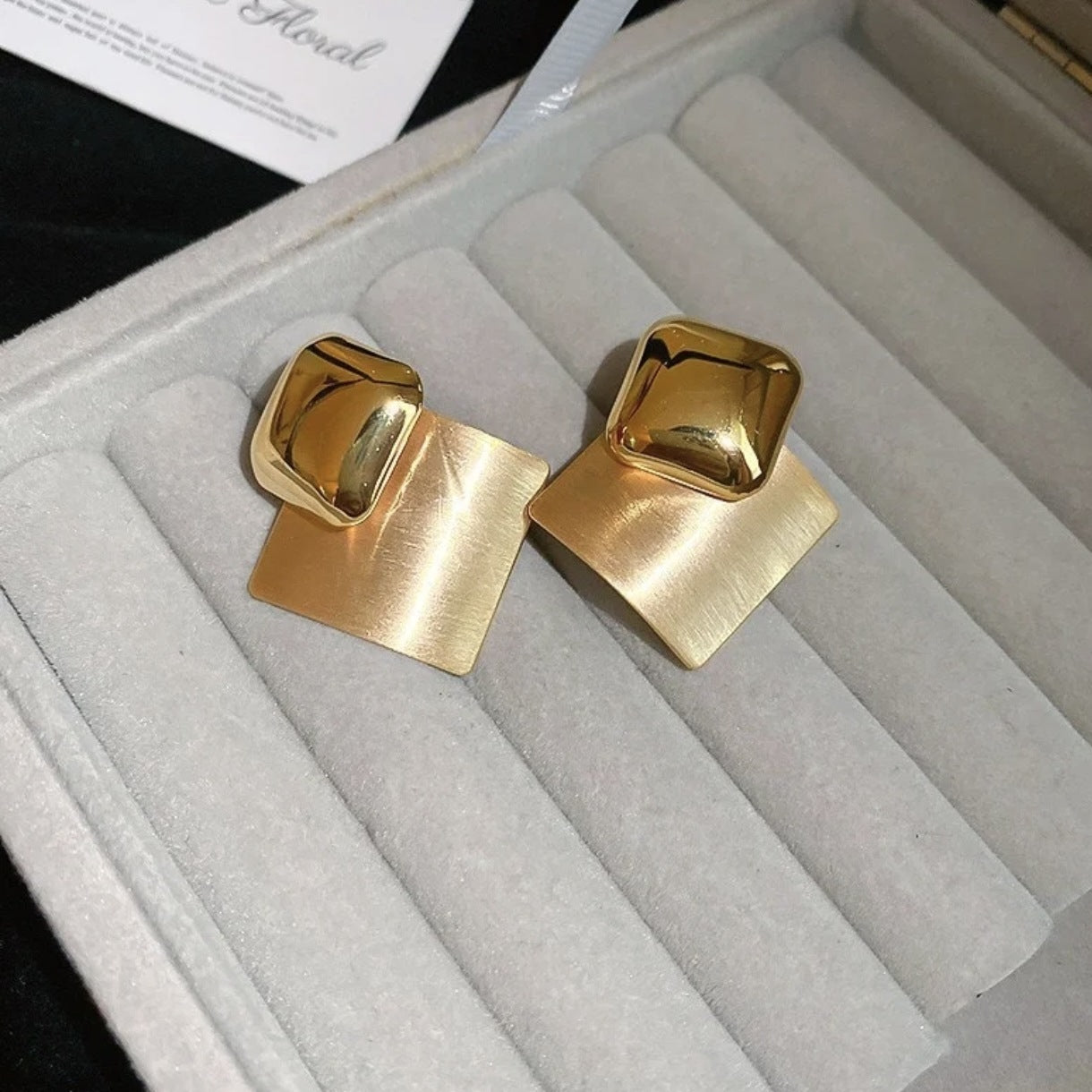 Women's Simple Gold Brushed Stud Earrings